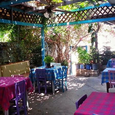 Parmis Rooms Çeşme Exteriér fotografie