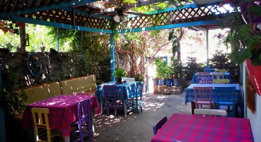 Parmis Rooms Çeşme Exteriér fotografie