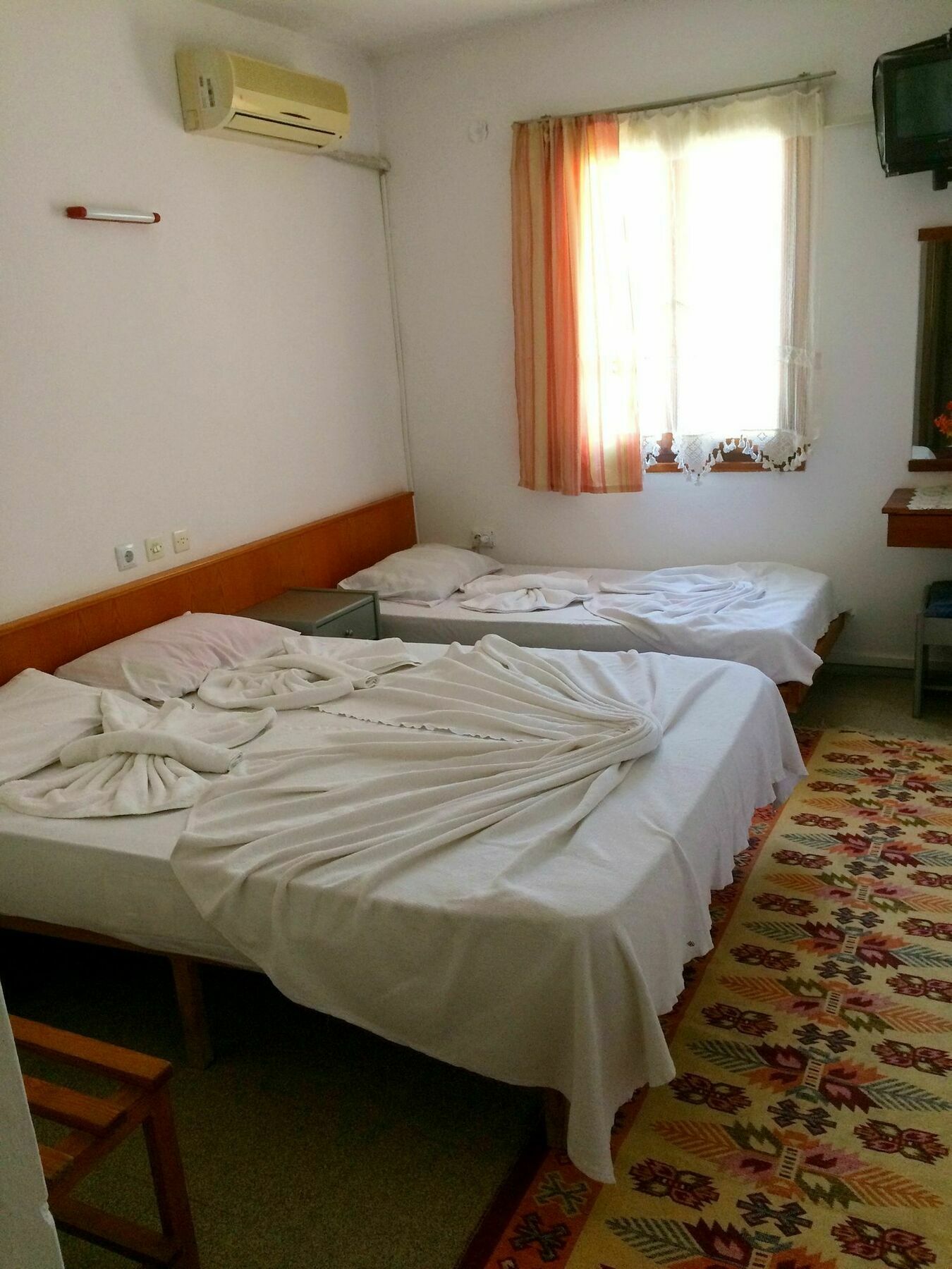 Parmis Rooms Çeşme Exteriér fotografie